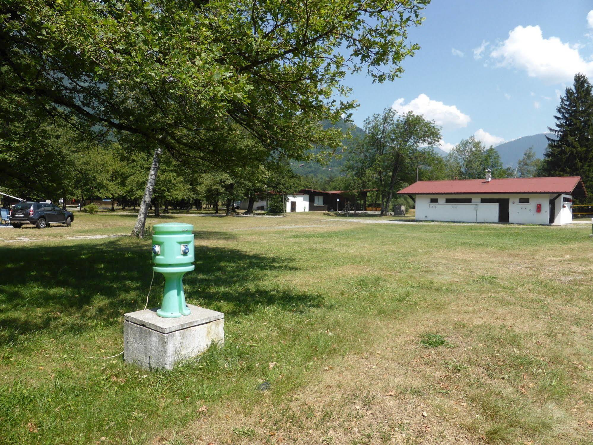 Camping L'Ecureuil - Mont-Blanc Village Domancy Ngoại thất bức ảnh